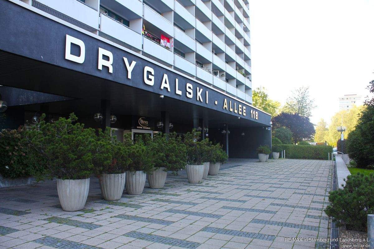 Thumbnail-Einzelgarage in der Tiefgarage in München-SOLLN, Drygaslkiallee