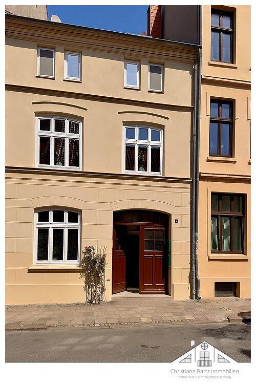 Thumbnail-Schickes Stadthaus mit charmantem Innenhof und Einliegerwohnung zu verkaufen