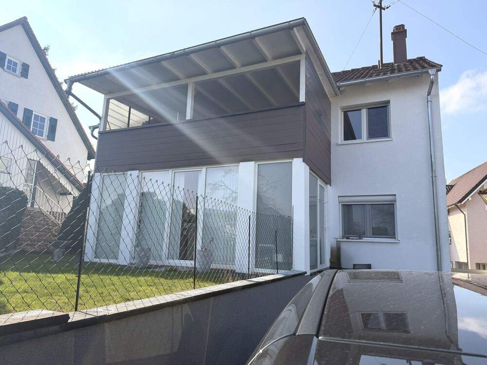 Thumbnail-Geräumiges 3 Familienhaus mit 9,5 Zimmern in Bad Boll