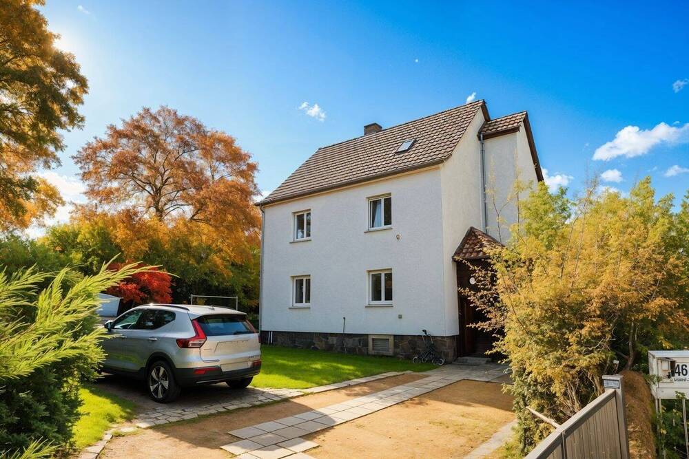 Thumbnail-+++ Großzügiges Einfamilienhaus mit 1.300 m² Gartenparadies in begehrter Lage von Klotzsche +++