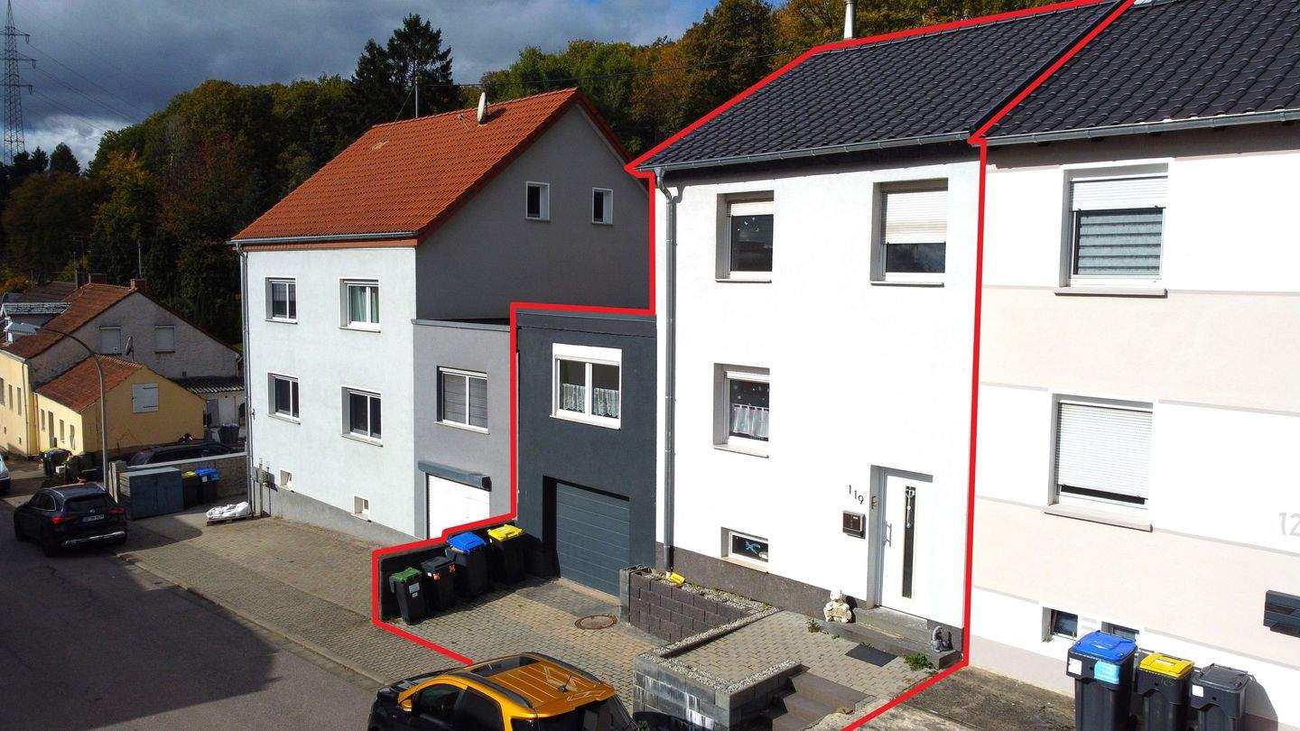 Thumbnail-Saniertes Reihenmittelhaus in ruhiger Lage von SB-Altenkessel