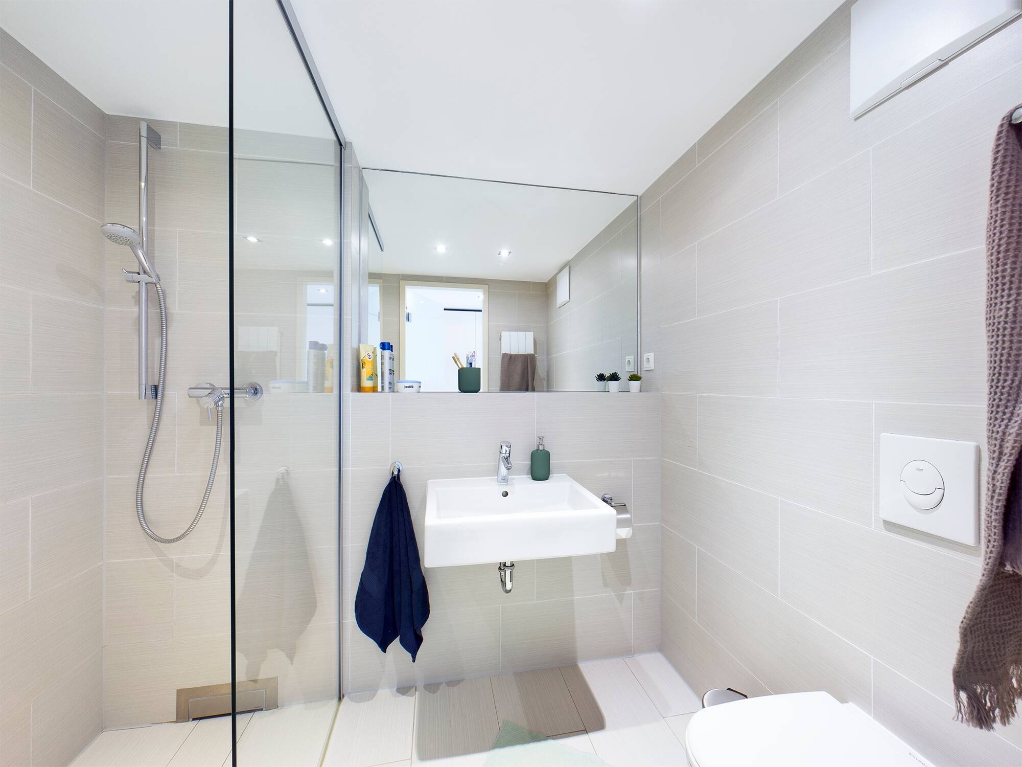 Thumbnail-DIE ZIMMEREI | Möbliertes 1-Zimmer-Apartment ab Februar nahe Uni + Hochschule | Bigger Bude