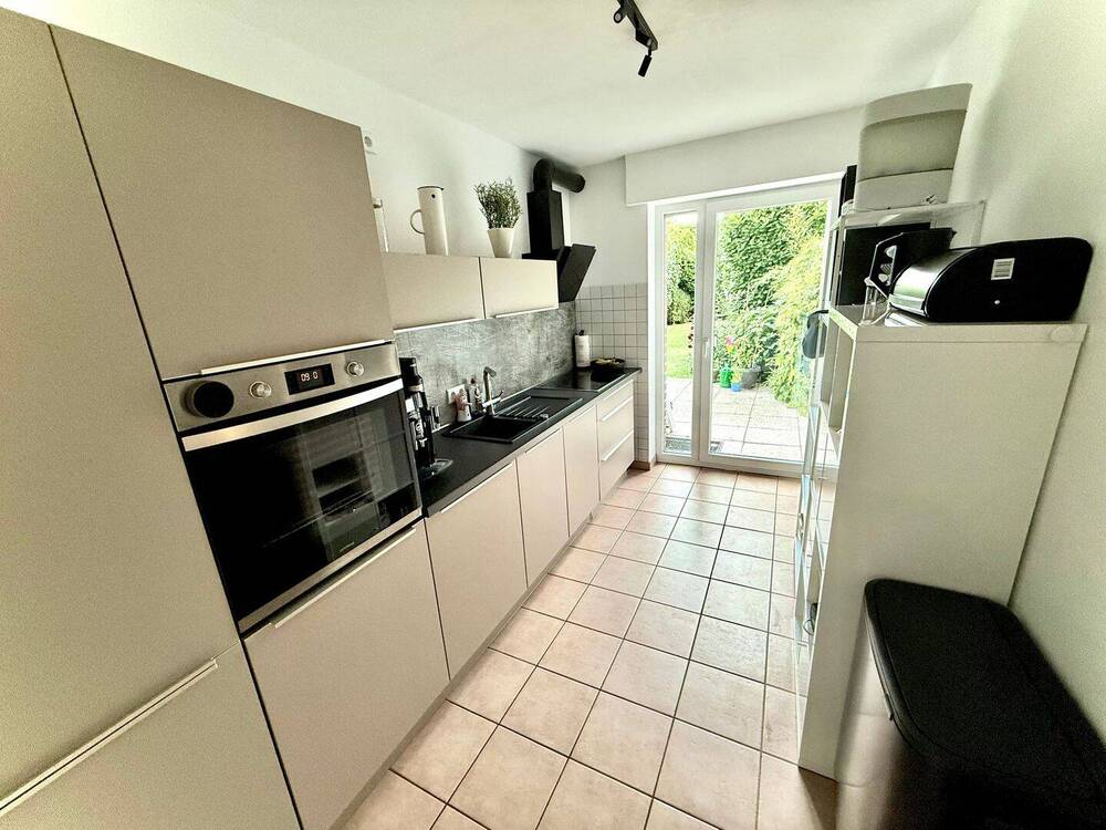 Thumbnail-großzügige Erdgeschosswohnung mit Gartennutzung