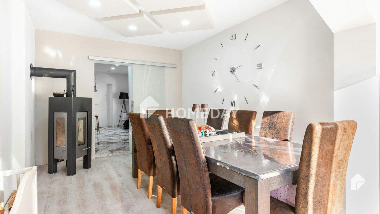 Thumbnail-Exklusives und kernsaniertes MFH mit gehobener Ausstattung in ruhiger Hanglage