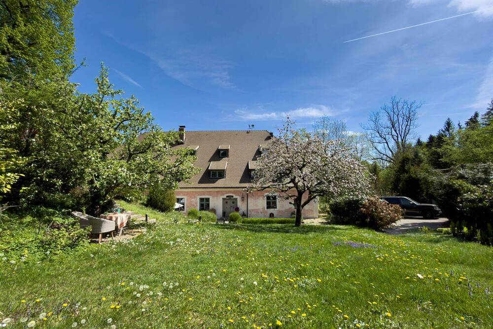 Thumbnail-Besonderes Anwesen mit Geschichte, Ausbaureserven und 18.000m² Grund