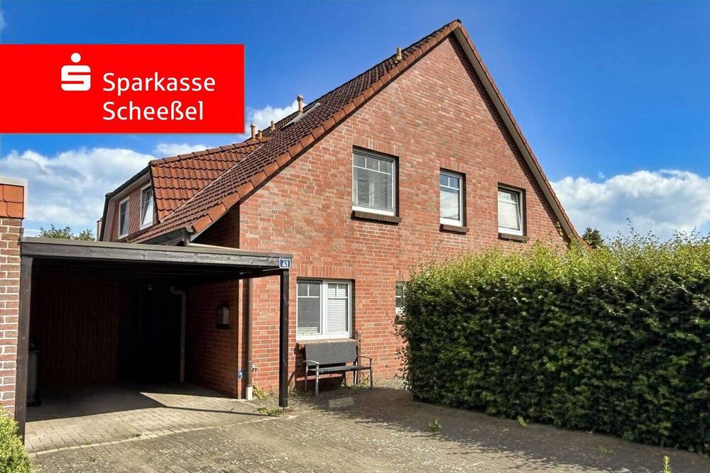 Straßenansicht