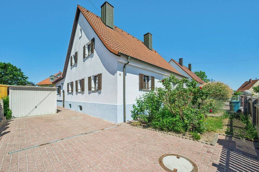 Thumbnail-Kompaktes Wohnglück in Ingolstadt - Doppelhaushälfte mit Potenzial