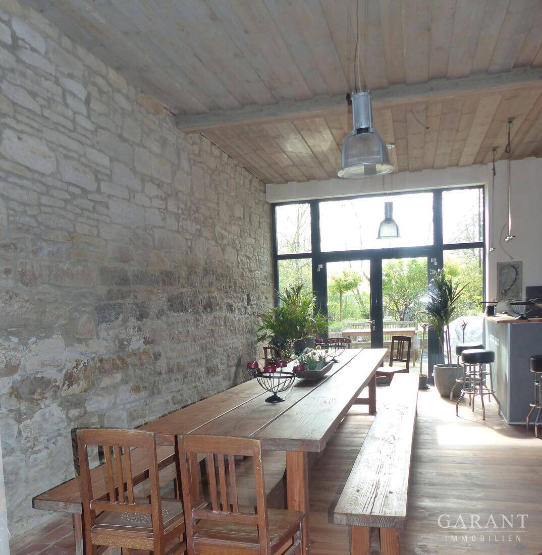 Thumbnail-Zwei Häuser auf gigantischem Grundstück