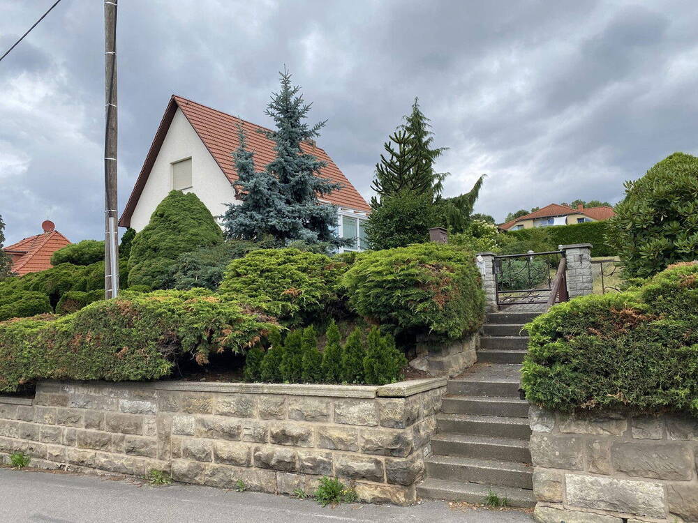Süd-W.-Ansicht / Treppenzugang