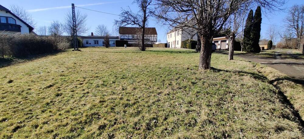 Thumbnail-Baugrundstück in Striegistal OT Mobendorf