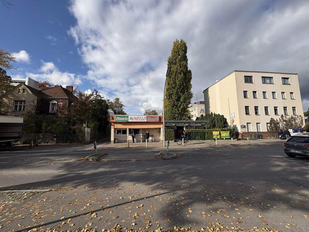 Groß-Zeithener Chaussee 10