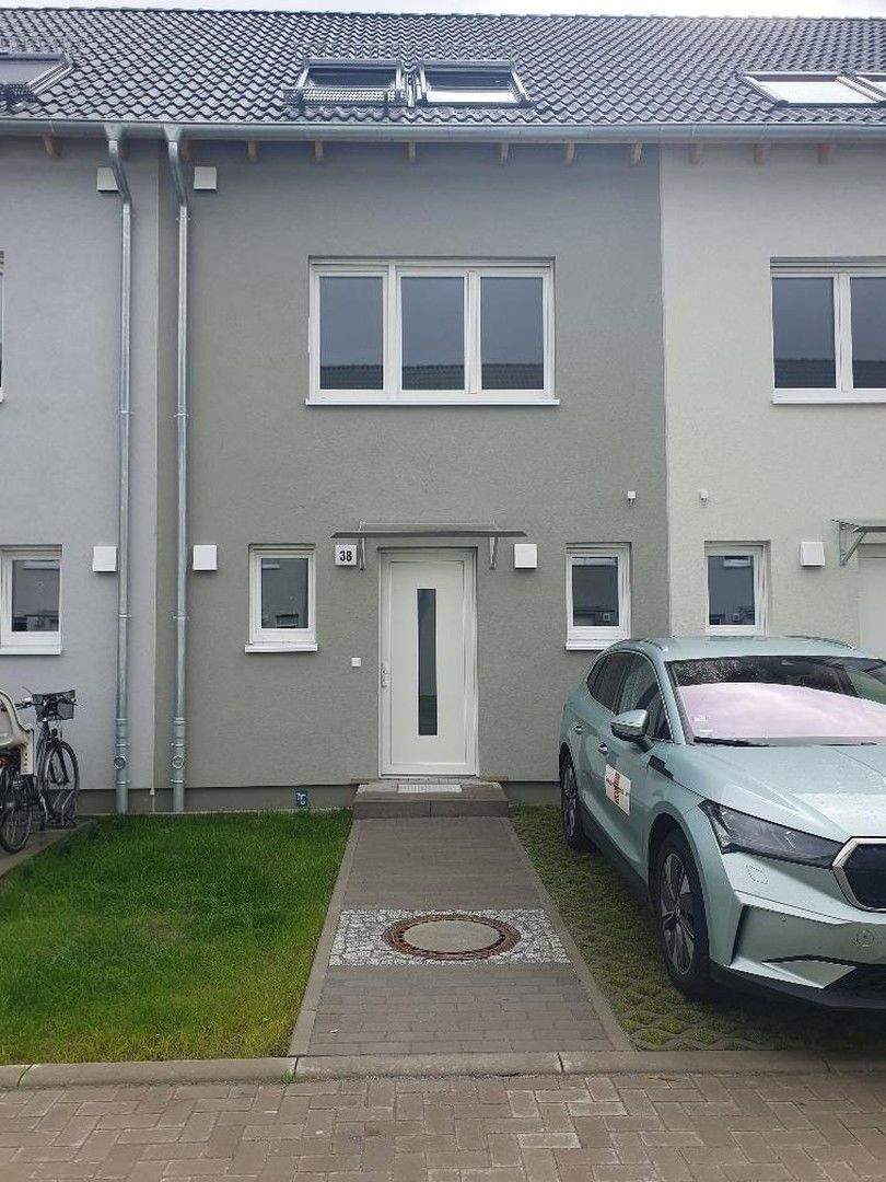 Thumbnail-Familienfreundliches Reihenhaus mit 5 Zimmern südwestlich von Berlin in Zossen