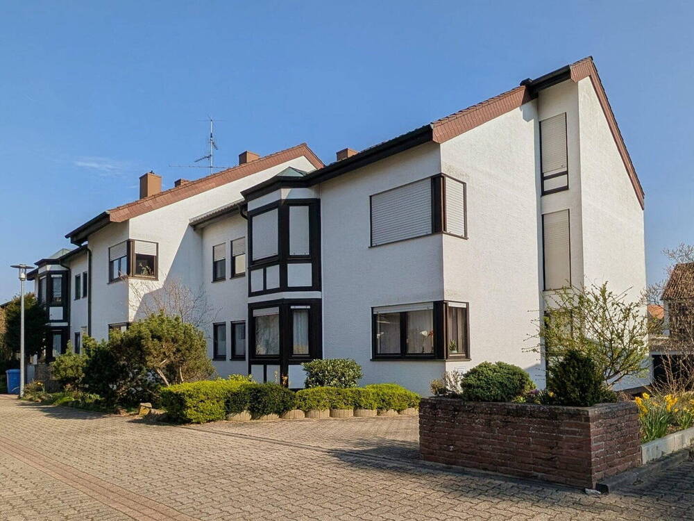 Thumbnail-Gepflegte 3-Zimmer-EG-Wohnung mit Südbalkon & Garage in Wachenheim a.d.W.