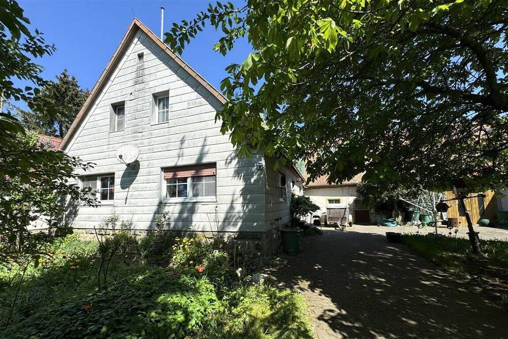 Thumbnail-Landwirtschaftliche Hofstelle mit wunderschönem Grundstück