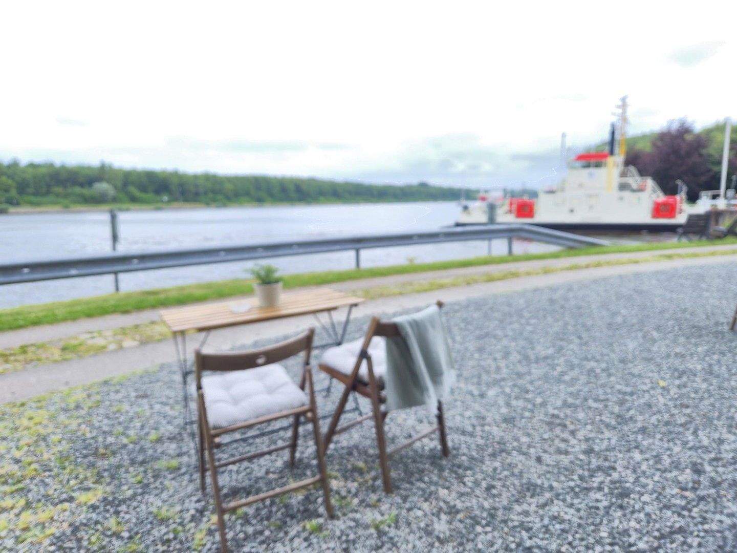 Thumbnail-Idyllisches Leben. am Naherholungsgebiet. 