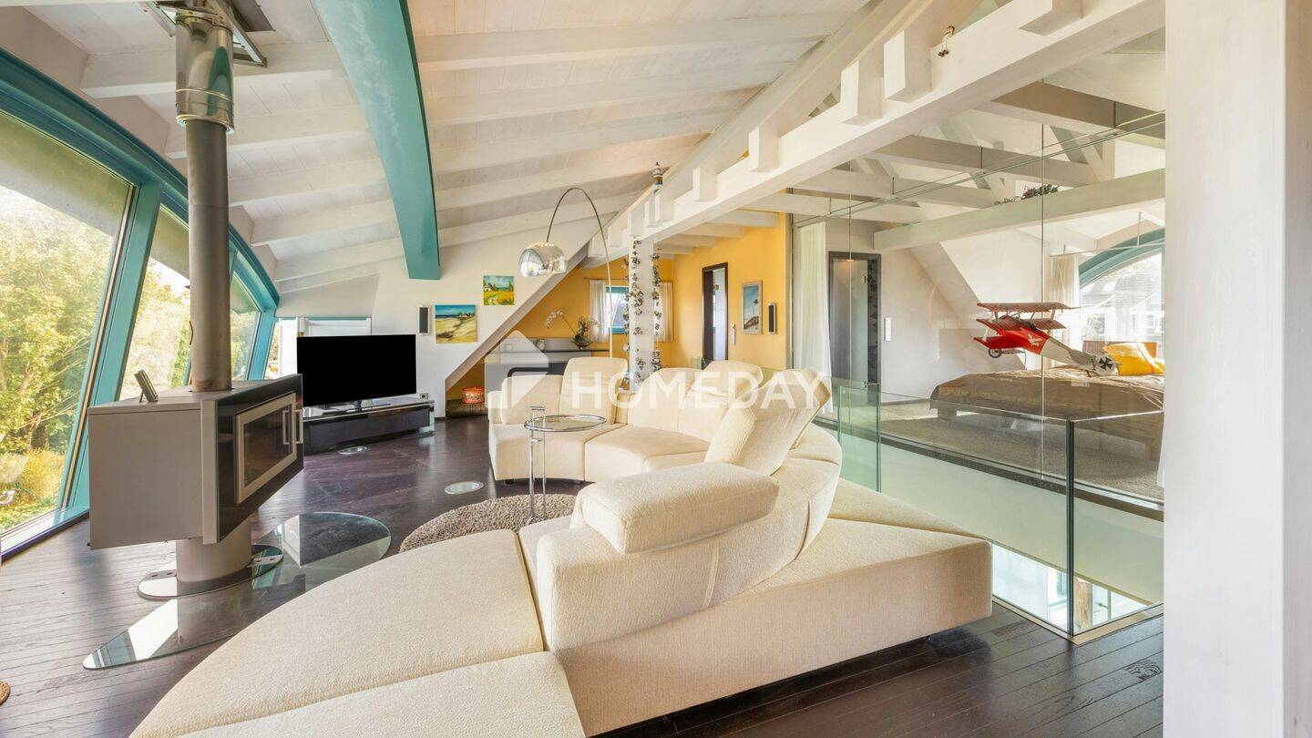 Thumbnail-Eine Stadionrunde vom Meer entfernt