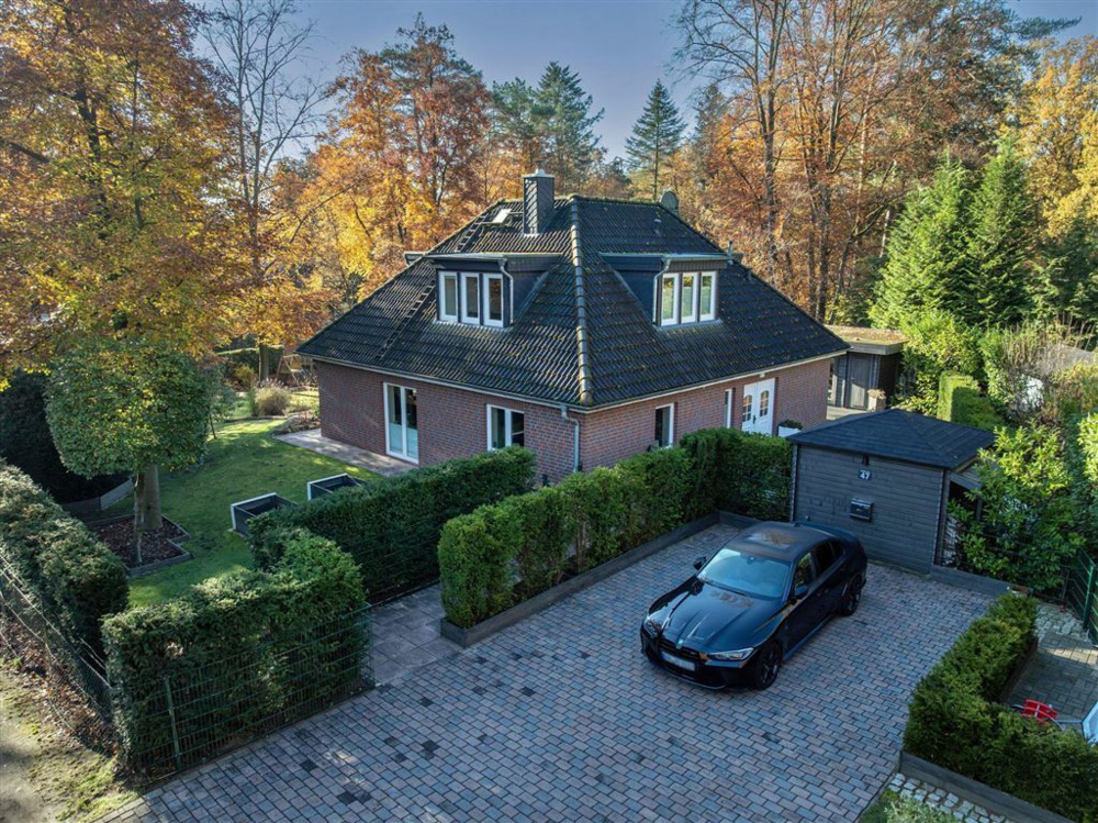 Thumbnail-Ein Ort zum Wohlfühlen und Genießen! Modernes Wohnen mit Pool und Gartenidylle