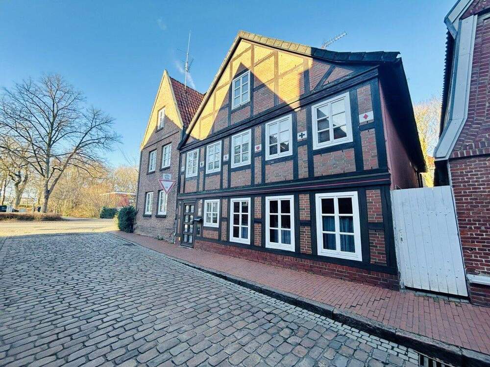 Thumbnail-Altbauklassiker in der Stader Innenstadt. Zwei Einheiten viele Möglichkeiten!