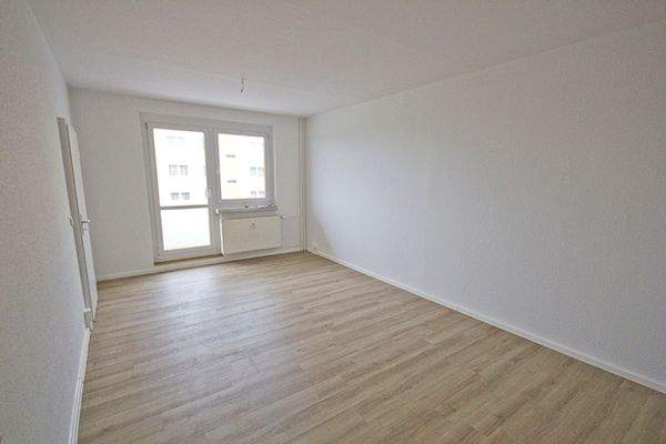 Thumbnail-Schöne 2-Zimmerwohnung mit Balkon und Dusche