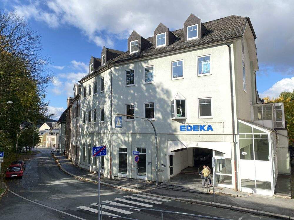 Thumbnail-Geschäftshaus im Zentrum von OelsnitzV., ca. 3.800 m² Nutzfläche, san-bed. TG, 77 Stpl., Aufzug