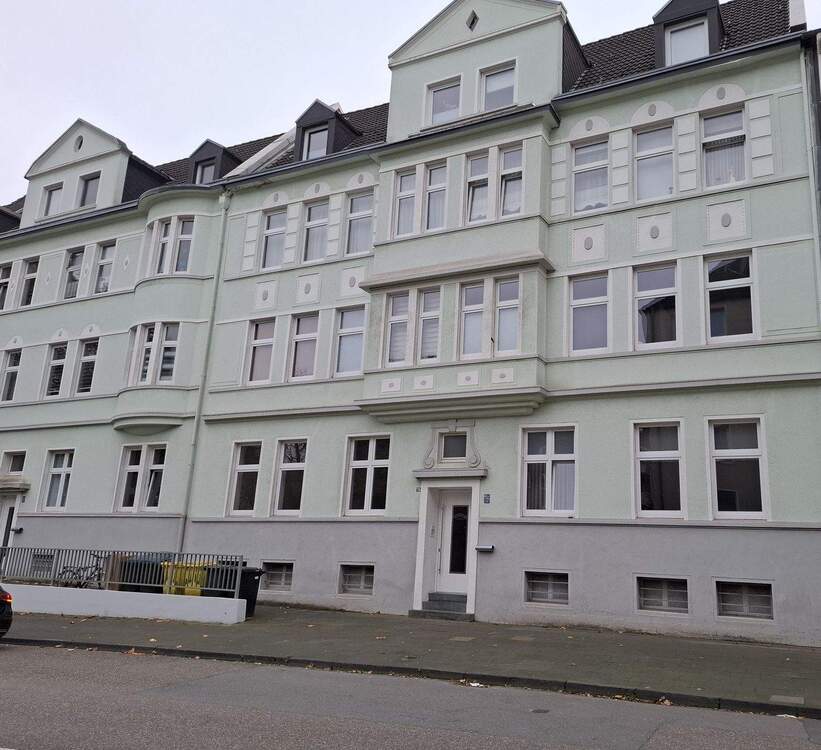 Thumbnail-!!!! moderne 3-Zimmerwohnung im Altbau, DG mit Balkon !!!!