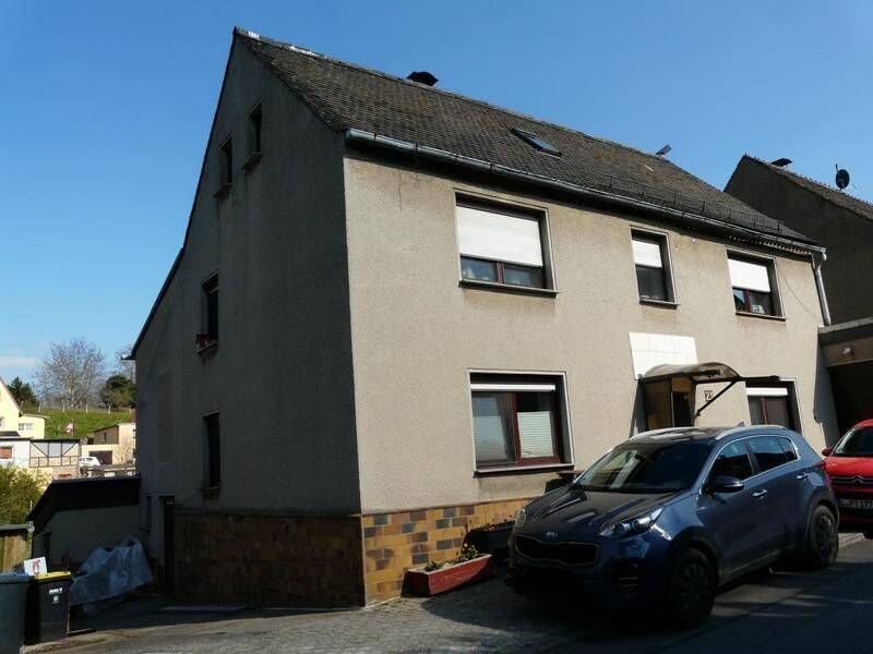 Thumbnail-Haus für Ihre Familie mit grünem Garten, Garage und vieles andere mehr