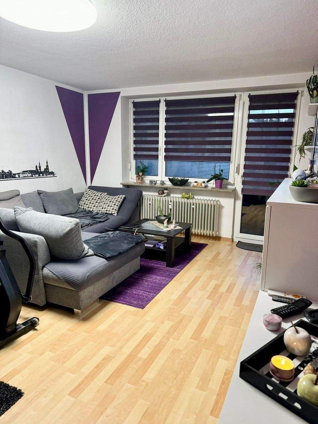 Thumbnail-Provisionsfrei! Freiwerdende und gepflegte 4-Zimmer-Wohnung mit schönem Südwestbalkon und ca. 100 qm in Nürnberg Katzwang