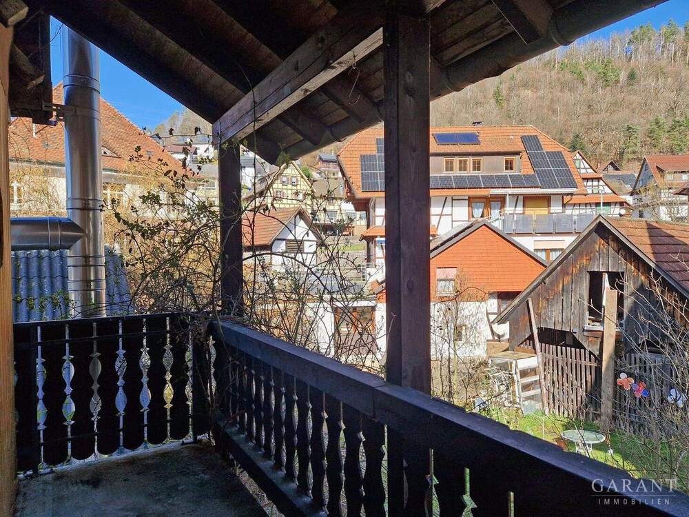 Thumbnail-* Viel Potential in ruhiger Lage direkt am Dorfbach *