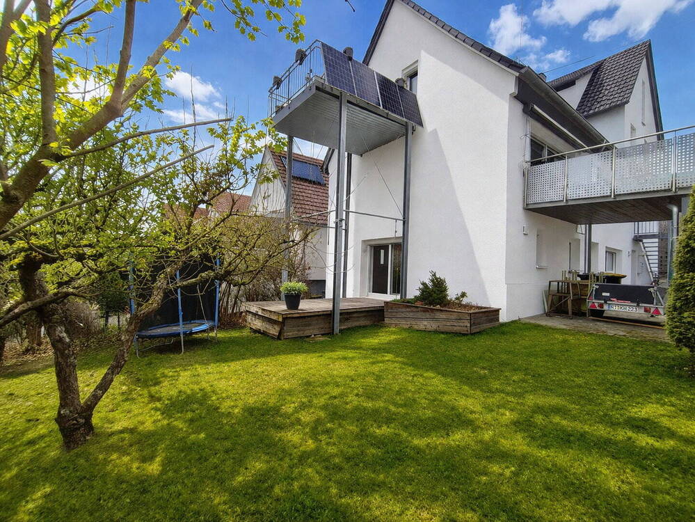 Thumbnail-EG-Wohnung mit Garten | kernsaniert 2017 (Fasade, Dach, Fenster, Elektrik, Wasser, Heizung)