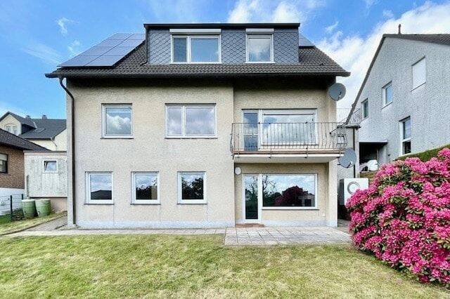 Thumbnail-Attraktives Dreifamilienhaus mit Weitblick in begehrter Höhenlage von Schwelm
