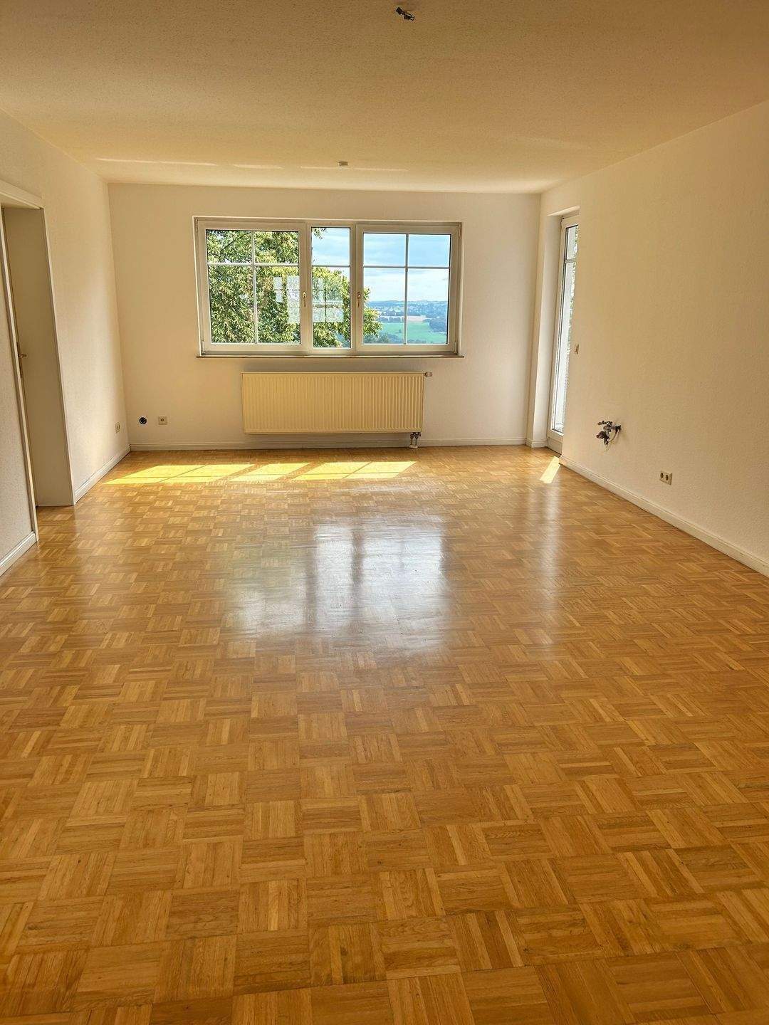 Thumbnail-+++Großzügiges Familiennest mit Balkon und schönem Weitblick+++