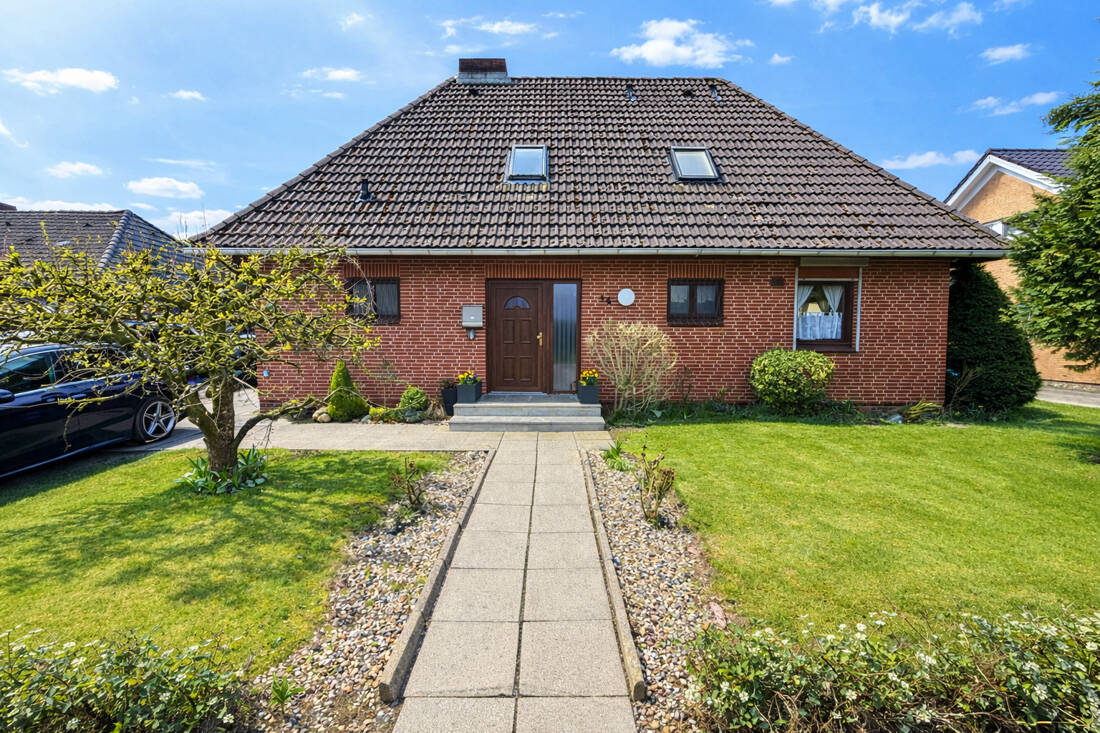 Thumbnail-Charmantes Einfamilienhaus in ruhiger Wohnlage von Brunsbüttel!