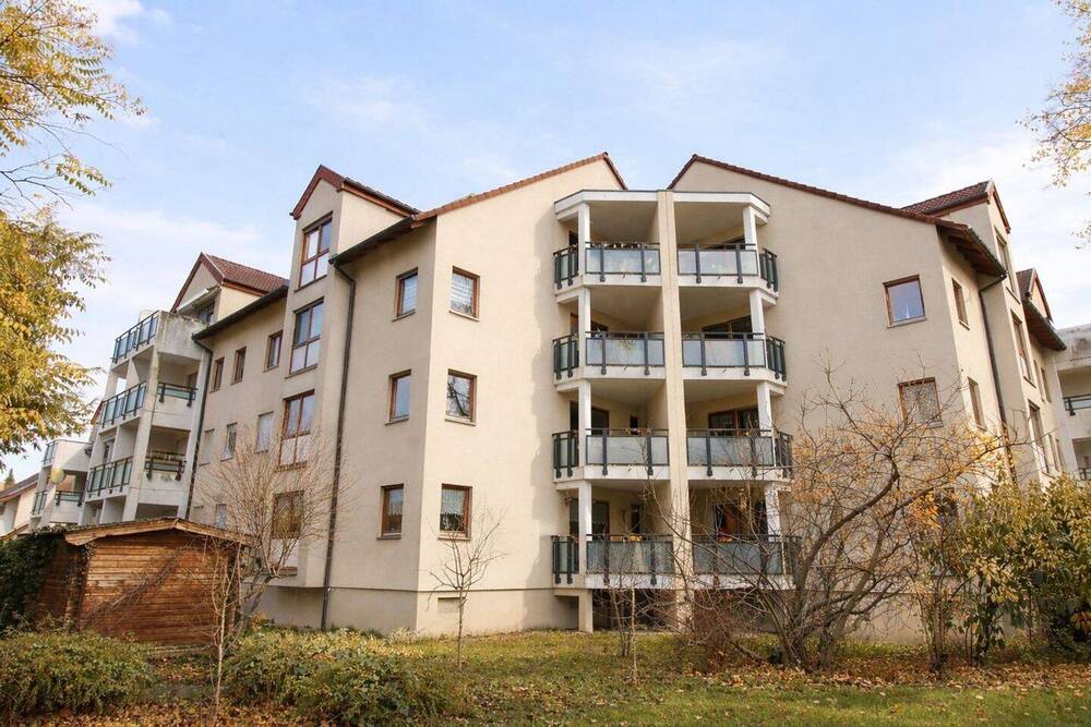 Thumbnail-Attraktive 2-Zimmer-Dachgeschosswohnung mit Balkon & TG-Stellplatz in ruhiger Lage von Rastatt