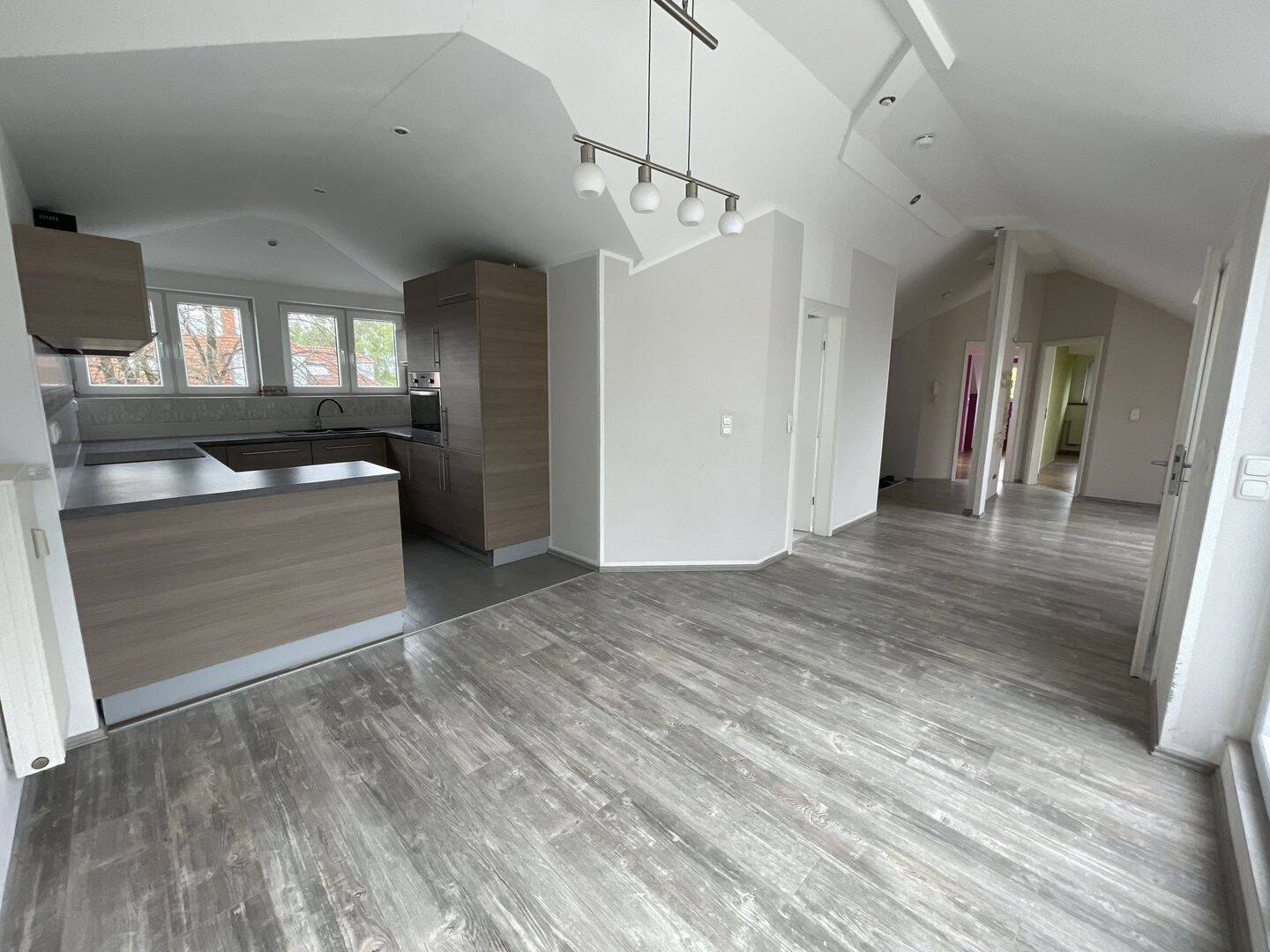 Thumbnail-Ihr neues Zuhause: Stilvolle 3-Zimmer-Dachgeschosswohnung in Köpenick