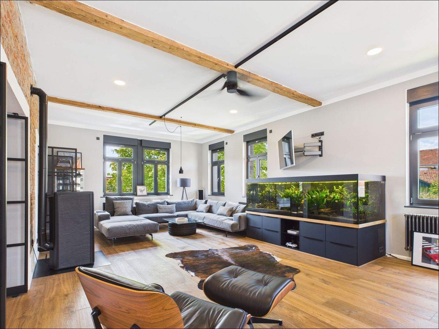 Thumbnail-Wo Geschichte auf Ästhetik trifft und jedes Detail ein Versprechen ist!