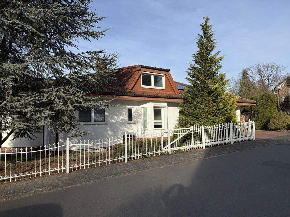 Thumbnail-Exklusives Einfamilienhaus in Weyerbusch, nur 20 Minuten zur A3 Richtung KölnBonn