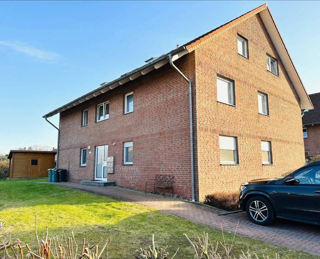 Thumbnail-Gemütliche Dachgeschosswohnung in schöner Lage von Kirchlengern zu verkaufen.