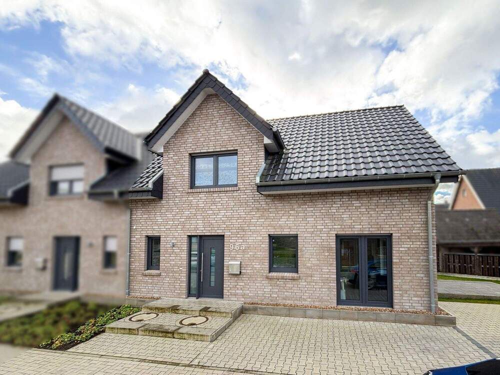 Thumbnail-Optimal konzipiert! - Vermietete Neubau-Doppelhaushälfte im Ortskern von Bevergern!