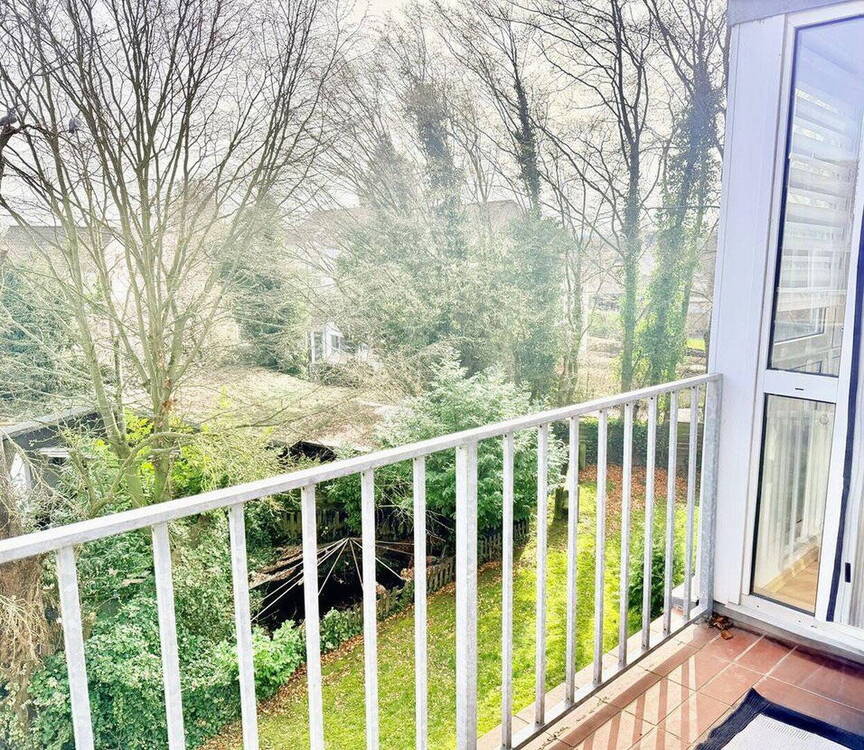 Thumbnail-Wohlfühlen!! Helle 2 Zi. mit Balkon zur Gartenseite!