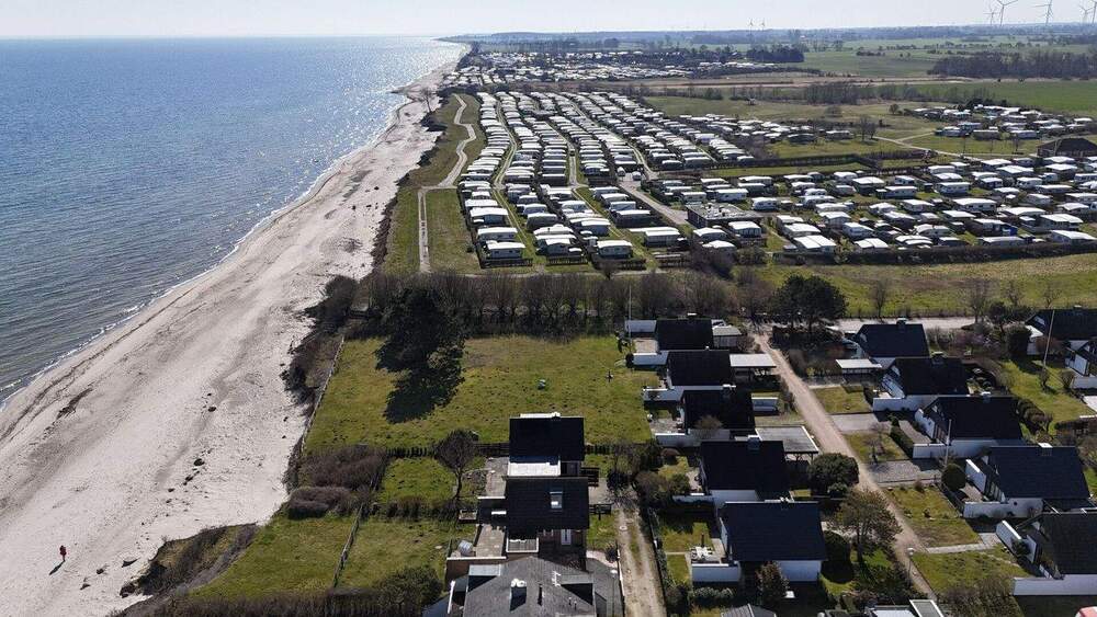 Thumbnail-OSTSEE-KAUFNEUKIRCHENCharmantes Ferienhausnur wenige Gehmin. zur OstseeEBK,DB,Carport