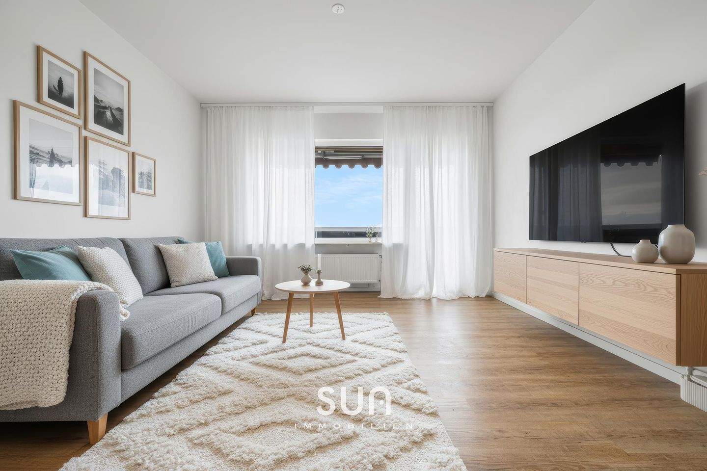 Thumbnail-WEITBLICK & SONNE PUR - Stilvolle 2-Zimmerwohnung mit Balkon in Pfungstadt