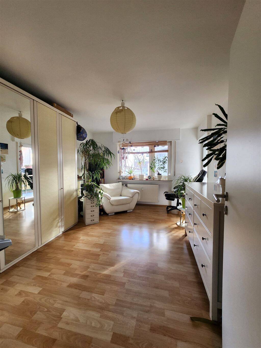 Thumbnail-Renovierte EG Wohnung + Balkon