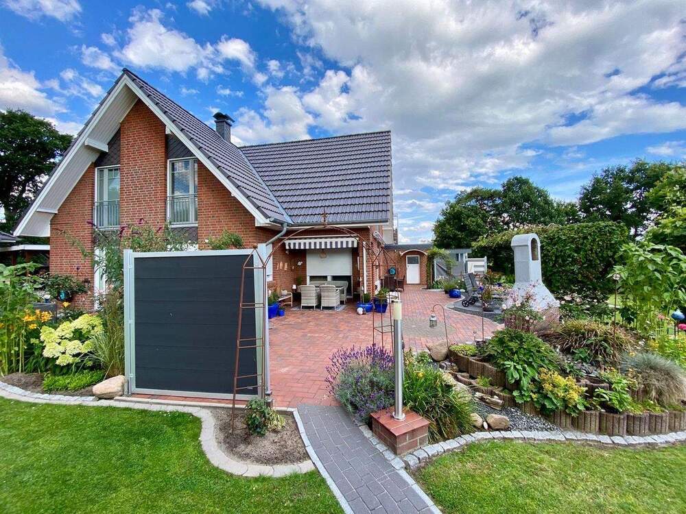 Thumbnail-Verkaufsangebot für ein EFH Heinbockel - ca. 177,82 m² Wohnfläche, Grundstück von ca. 639 m² in 21726 Heinbockel bei Stade