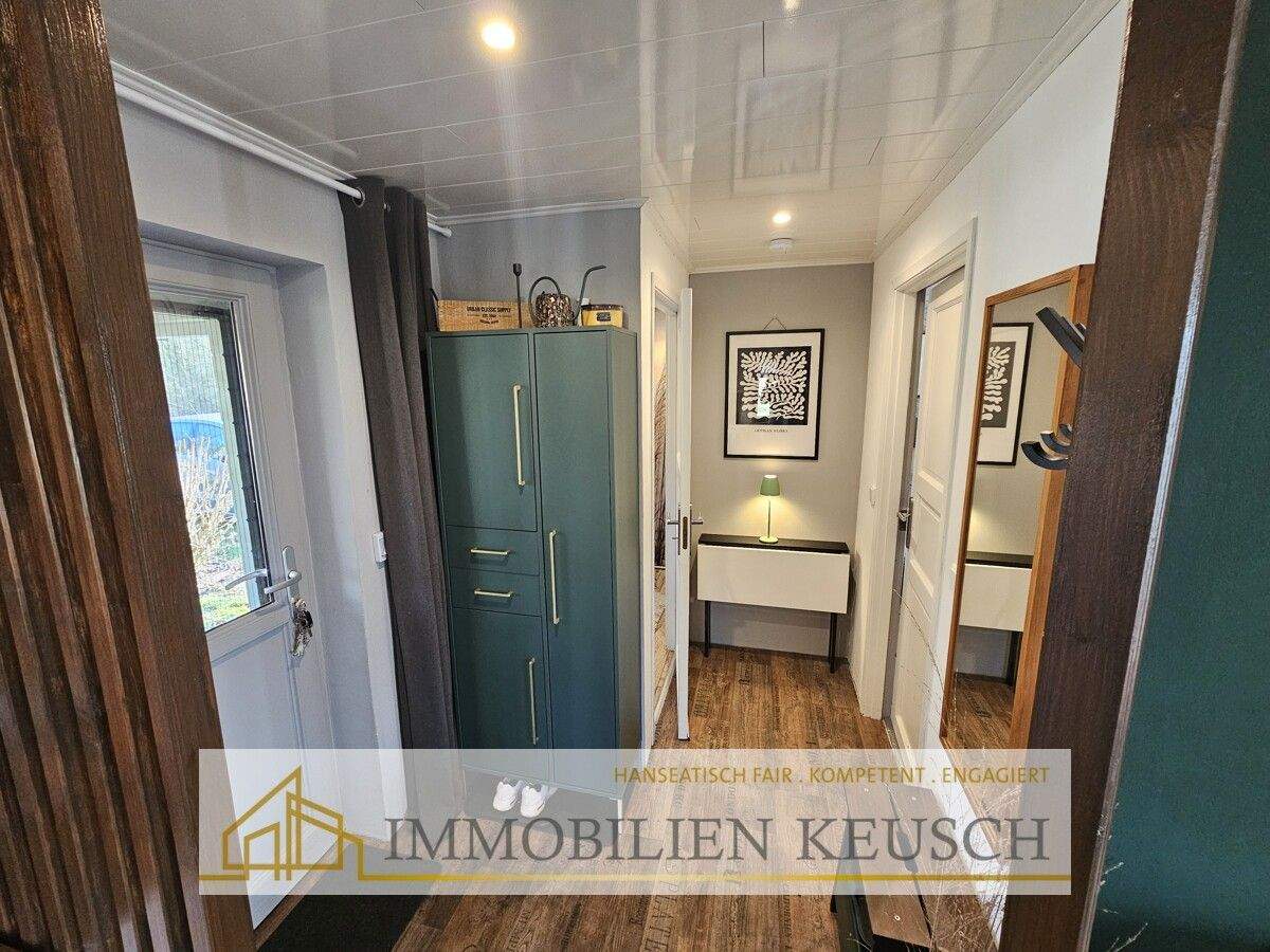 Thumbnail-Traumhaftes und massiv gebautes Tiny House mit überdachter Terrasse & Schuppen in ruhiger Lage