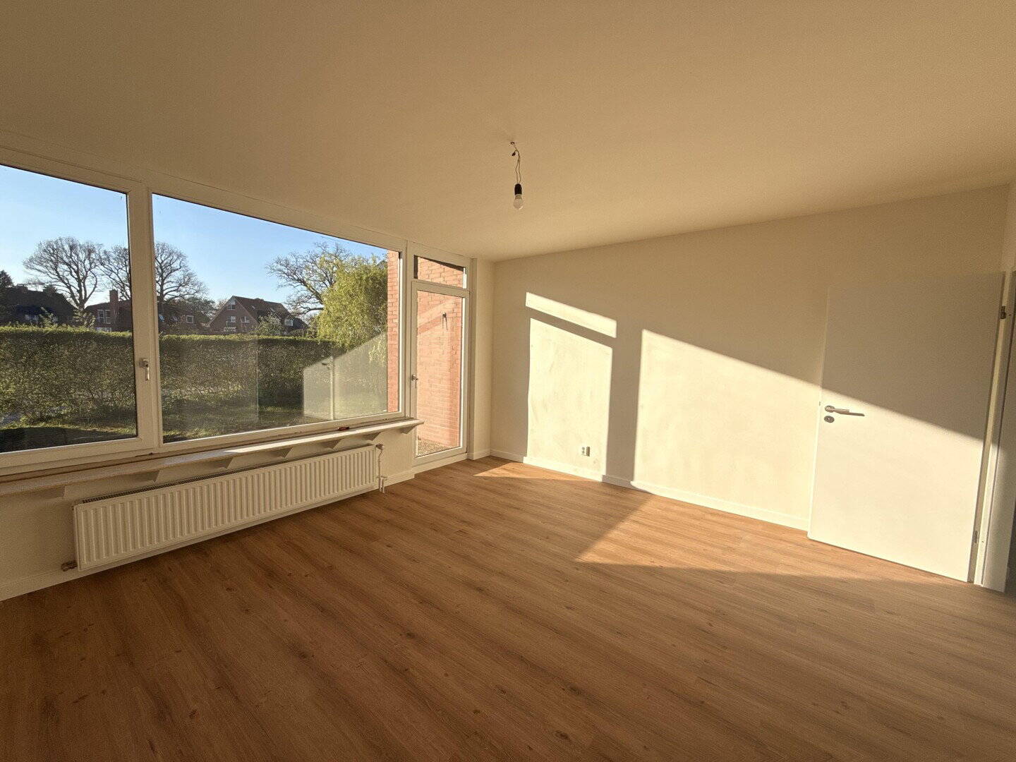 Thumbnail-Erstbezug: Luxussanierte EG-Wohnung mit Garten in Klecken