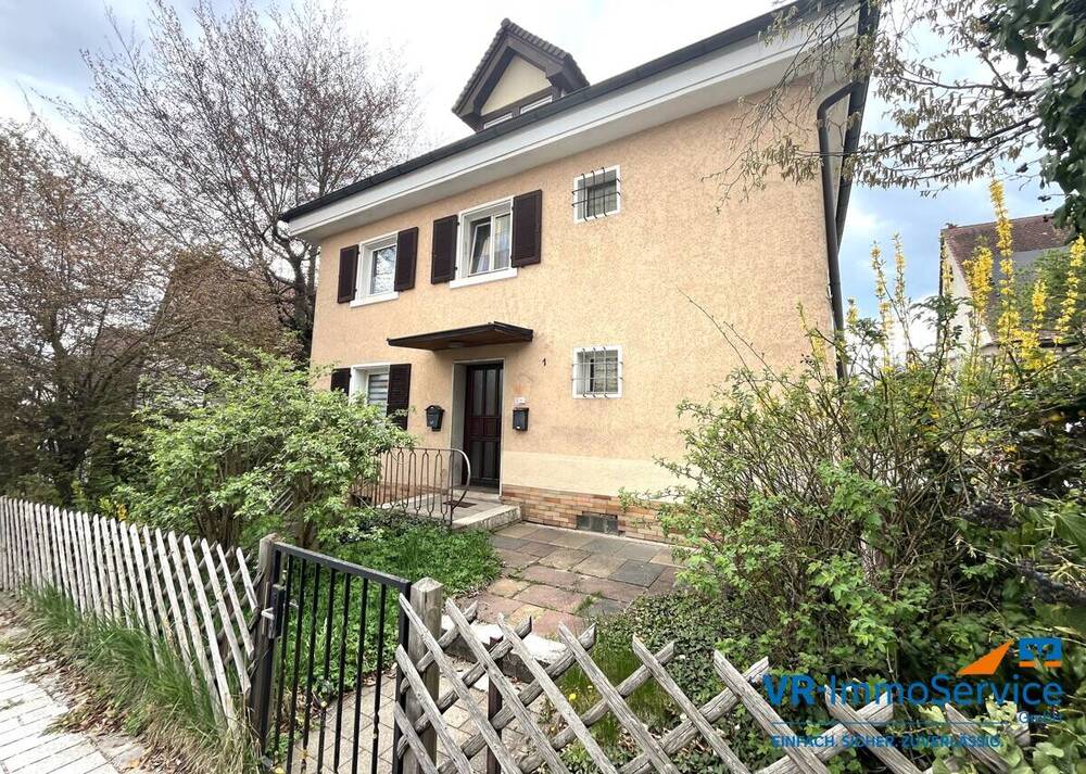 Thumbnail-Handwerker aufgepasst! Zweifamilienhaus mit Potenzial in Roßtal
