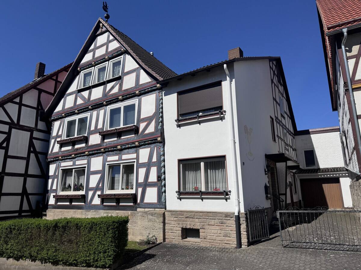Thumbnail-Historisches Fachwerkhaus mit Fernblick in zentraler Lage von Wolfhagen