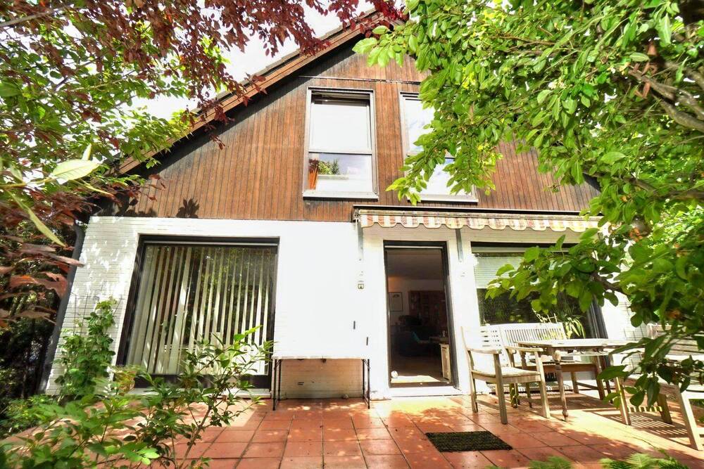 Thumbnail-Charmantes Einfamilienhaus mit sonnigem Garten in ruhiger Lage