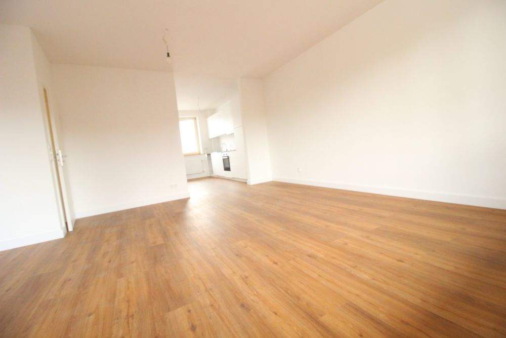 Thumbnail-GLÜCKSBURGOSTSEE, SCHÖNE, MODERNE 3 ZIM. KOMFORTWOHNUNG IM HERZEN VON GLÜCKSBURG GELEGEN