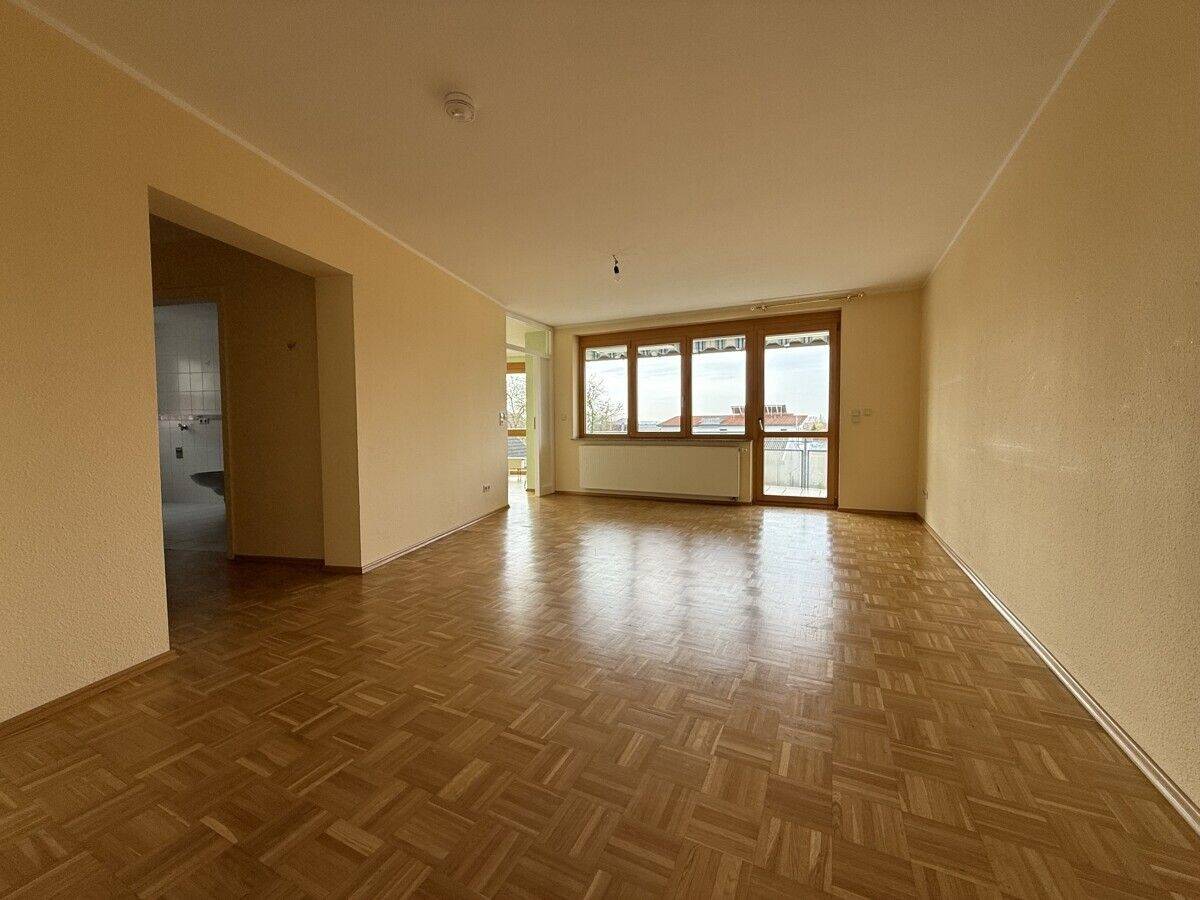 Thumbnail-Großzügige Wohnung in perfekter Crailsheimer Lage ab sofort frei!